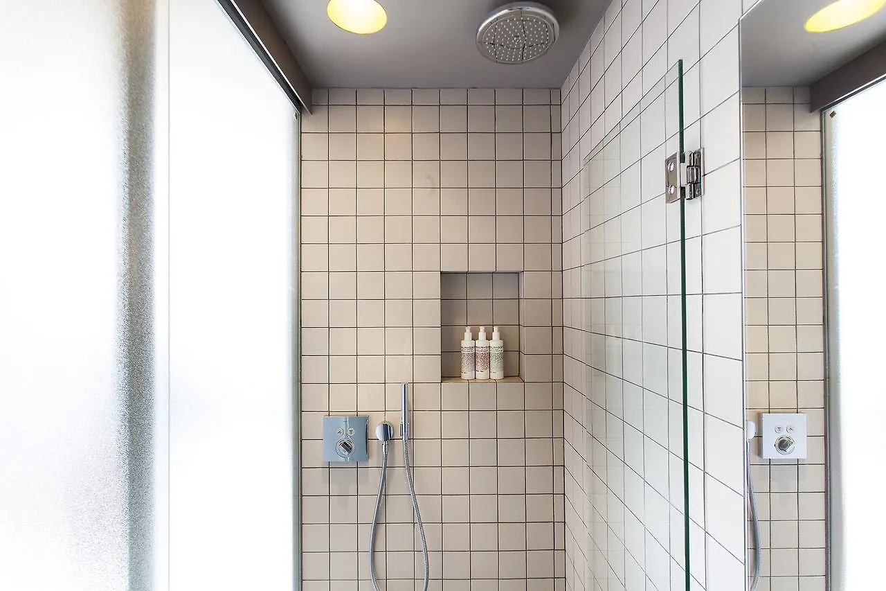 Destinationbcn - Universitat Rooms Barcelona 0*,  Spain